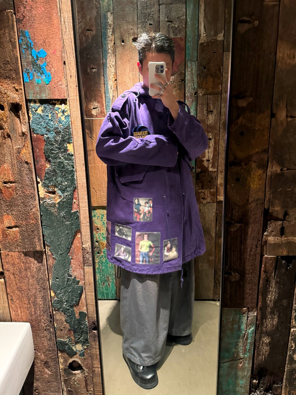 「RAF SIMONSのアイテム（ジャケット/アウター、パープル系）」を使った、CMPさん（メンズ・174cm）の春コーディネートの2枚目の写真