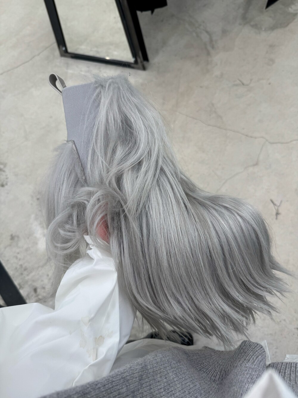 「hkboy、hk、Maison Margiela、mm6 Maison Margiela」｜「Maison Margielaのアイテム（アンサンブル、グレー系）」を使った、CMPさん（メンズ・174cm）の春コーディネートの4枚目の写真