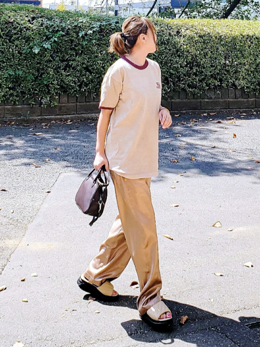 6(ROKU)＞NYC リンガー Tシャツを使った人気ファッション