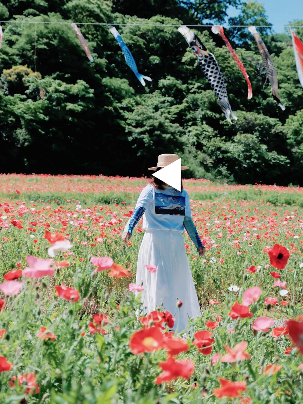 「シンプルコーデ、カジュアル」｜「PLSTのアイテム（サンバイザー、ベージュ系）」を使った、みかさん（レディース・165cm）の春コーディネートの2枚目の写真