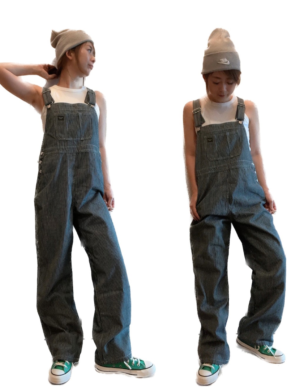 グリーン系のスニーカー、ブルー系のサロペット/オーバーオール、グレー系のニットキャップ/ビーニーを着用したレディースの夏コーディネートの2枚目の写真