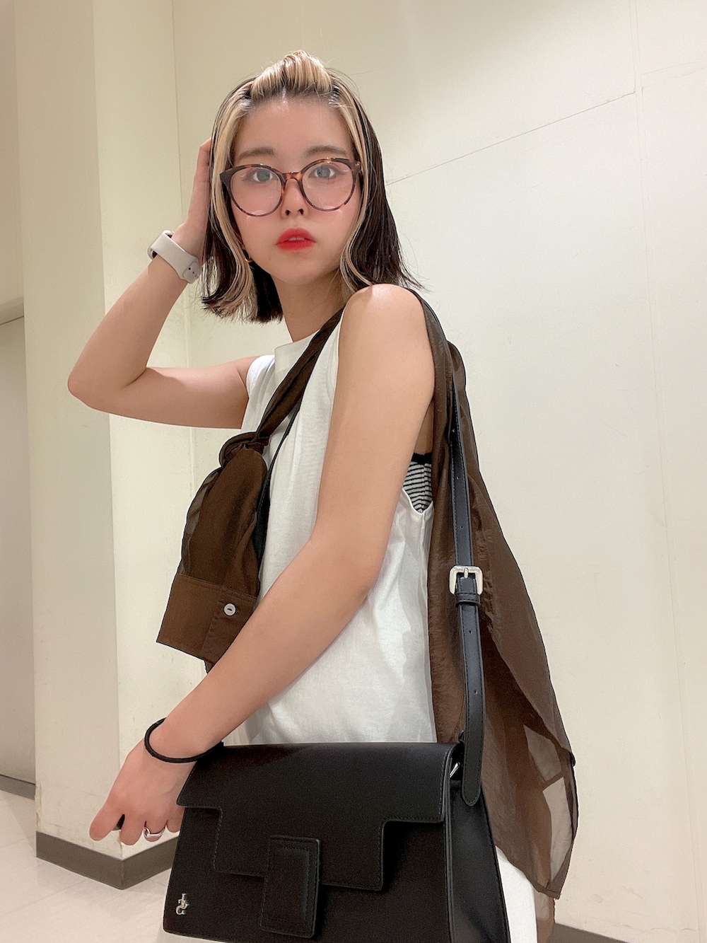 スクエアミディアムバッグ/284735を使ったショップスタッフの