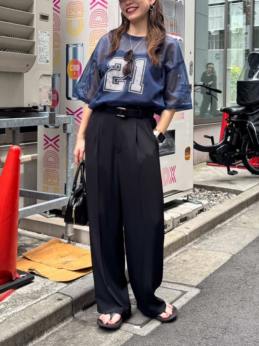 レディースの夏コーディネートの3枚目の写真