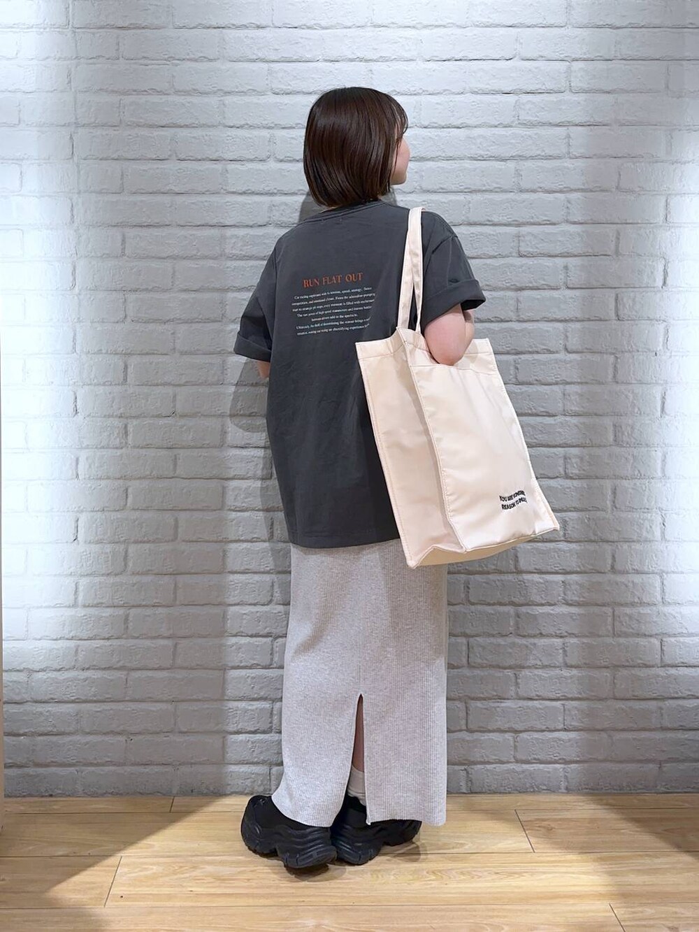 ヤスダ ナナセ(LOWRYS FARM 神戸三田プレミアムアウトレット)｜LOWRYS FARMのスカートを使ったコーディネート - WEAR