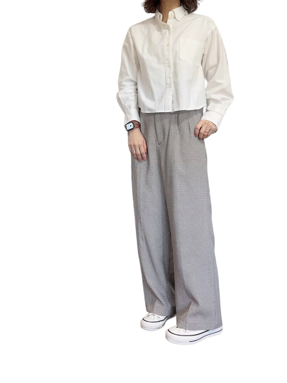 「セットアップ、FREAK’Ｓ STORE、フリークスストア、スニーカー、converse、コンバース、白スニーカー、GU、クロップドトップス」｜「FREAK'S STOREのテックウーリーセットアップ（セットアップ、その他）」を使った、mmmmm000 _styleさん（レディース・161cm）の春コーディネートの2枚目の写真