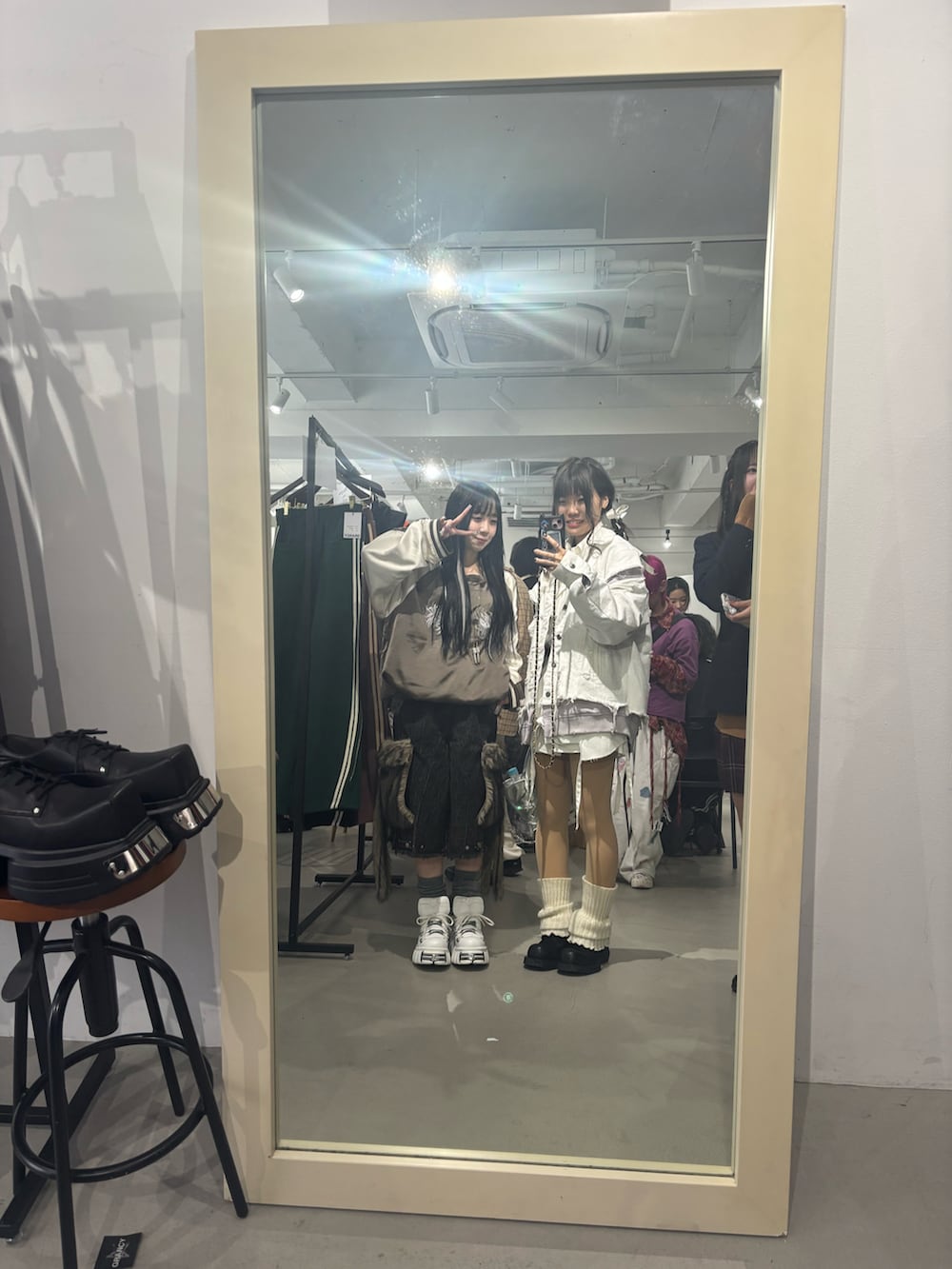 「GRANCY」｜「remagineのアイテム（その他シューズ、ブラック系）」を使った、ふうなちゃんさん（レディース・159cm）の春コーディネートの3枚目の写真
