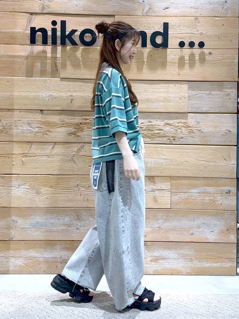 niko and（ニコアンド）の「イージーコクーンデニム2