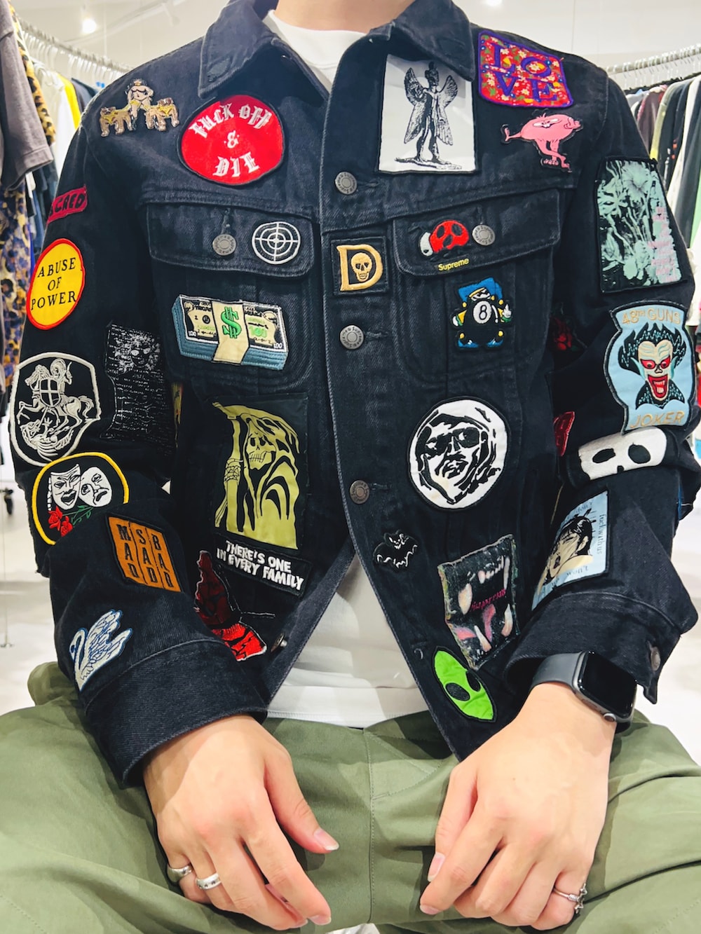 supremeスカル柄デニム風ジャケット supremeスカル柄デニム風ジャケット