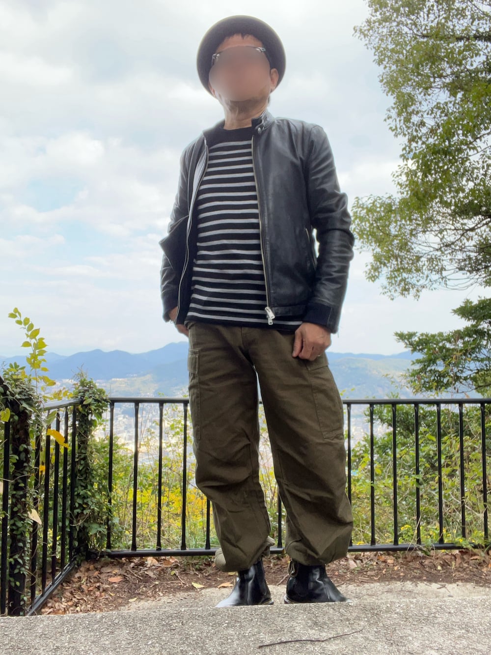 「低身長、50代ファッション、NEWYORK HAT、HARE、JOHN SMEDLEY、STUDIOUS、Dr.Martens」｜「Dr. Martensのアイテム（ブーツ、ブラック系）」を使った、パパンさん（メンズ・160cm）の冬コーディネートの2枚目の写真
