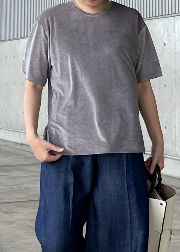 「夏コーデ、初秋コーデ、お仕事コーデ、デートコーデ、お出かけコーデ、旅行コーデ、推し活コーデ、女子会コーデ、パンツスタイル、ROPÉ、ナチュラル、イエベ秋、ノーマル、トップス、Tシャツ/カットソー」｜「E'PORの【E'POR】BAMBOO BAG Large【25SS】（トートバッグ、ホワイト系）」を使った、Mさん（レディース・161cm）の夏コーディネートの6枚目の写真