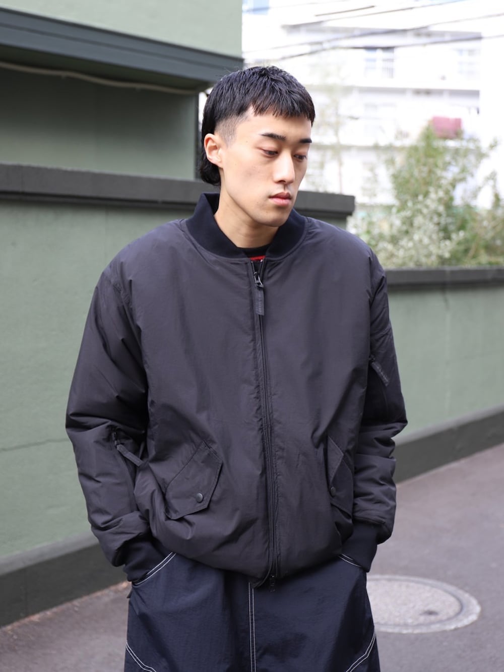 「フライトジャケット、WILDTHINGS、プリマロフト、LANTIKI、乱痴気、PG、one fifth」｜「WILD THINGSの【WILD THINGS】 PrimaLoft flight jacket - 乱痴気別注（MA-1、ブラック系）」を使った、乱痴気さん（メンズ・175cm）の冬コーディネートの2枚目の写真