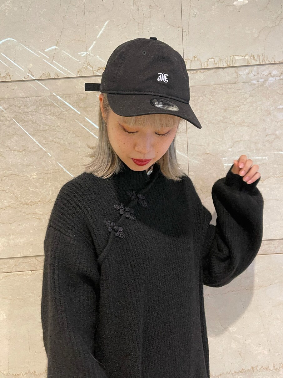 その他のその他パンツを着用したレディースの冬コーディネートの2枚目の写真