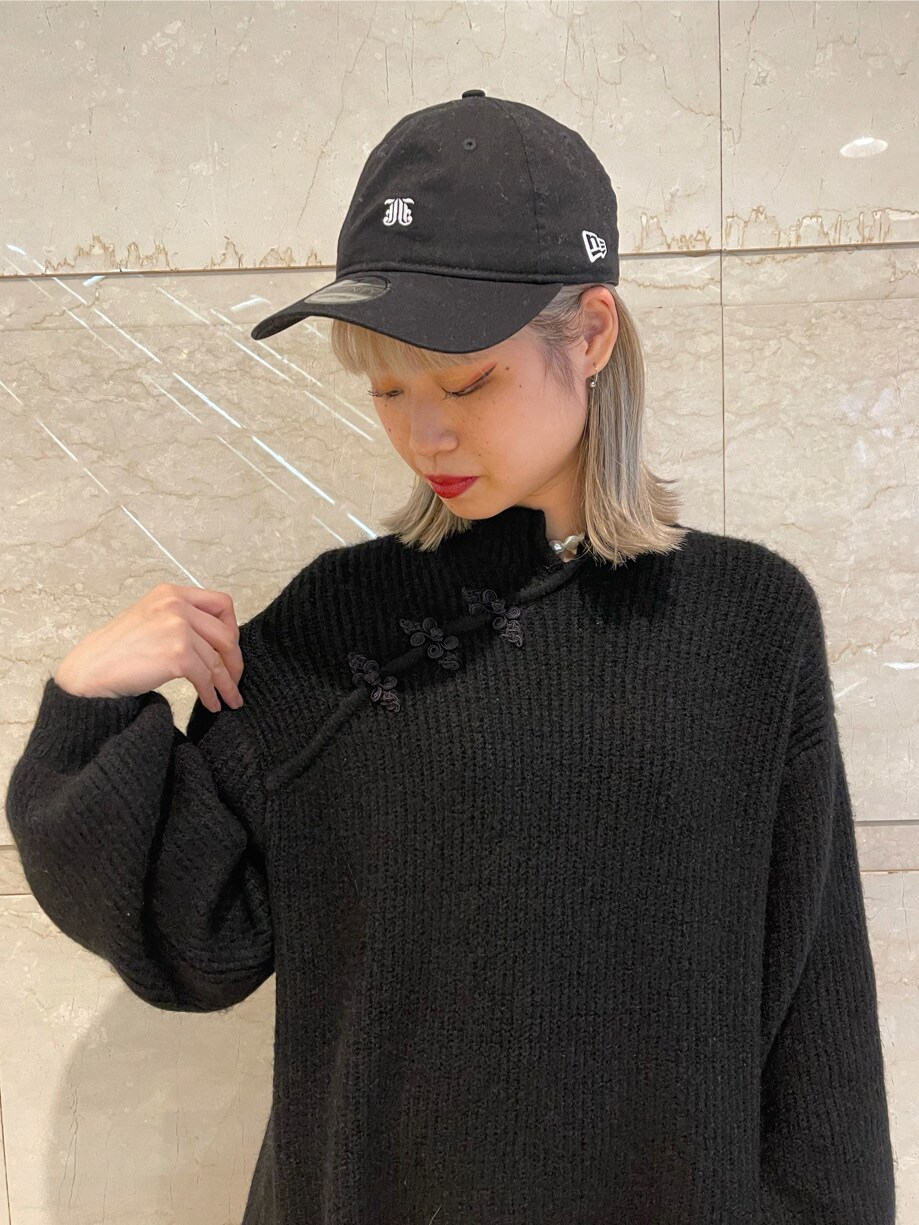 その他のその他パンツを着用したレディースの冬コーディネートの3枚目の写真