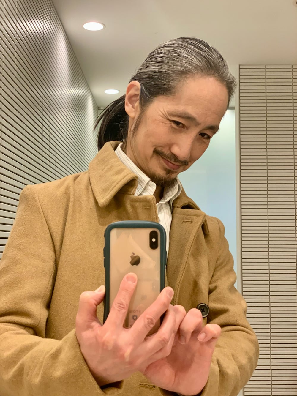「improvesのアイテム（ピーコート、その他）」を使った、健弘(U)さん（メンズ・169cm）の春コーディネートの2枚目の写真