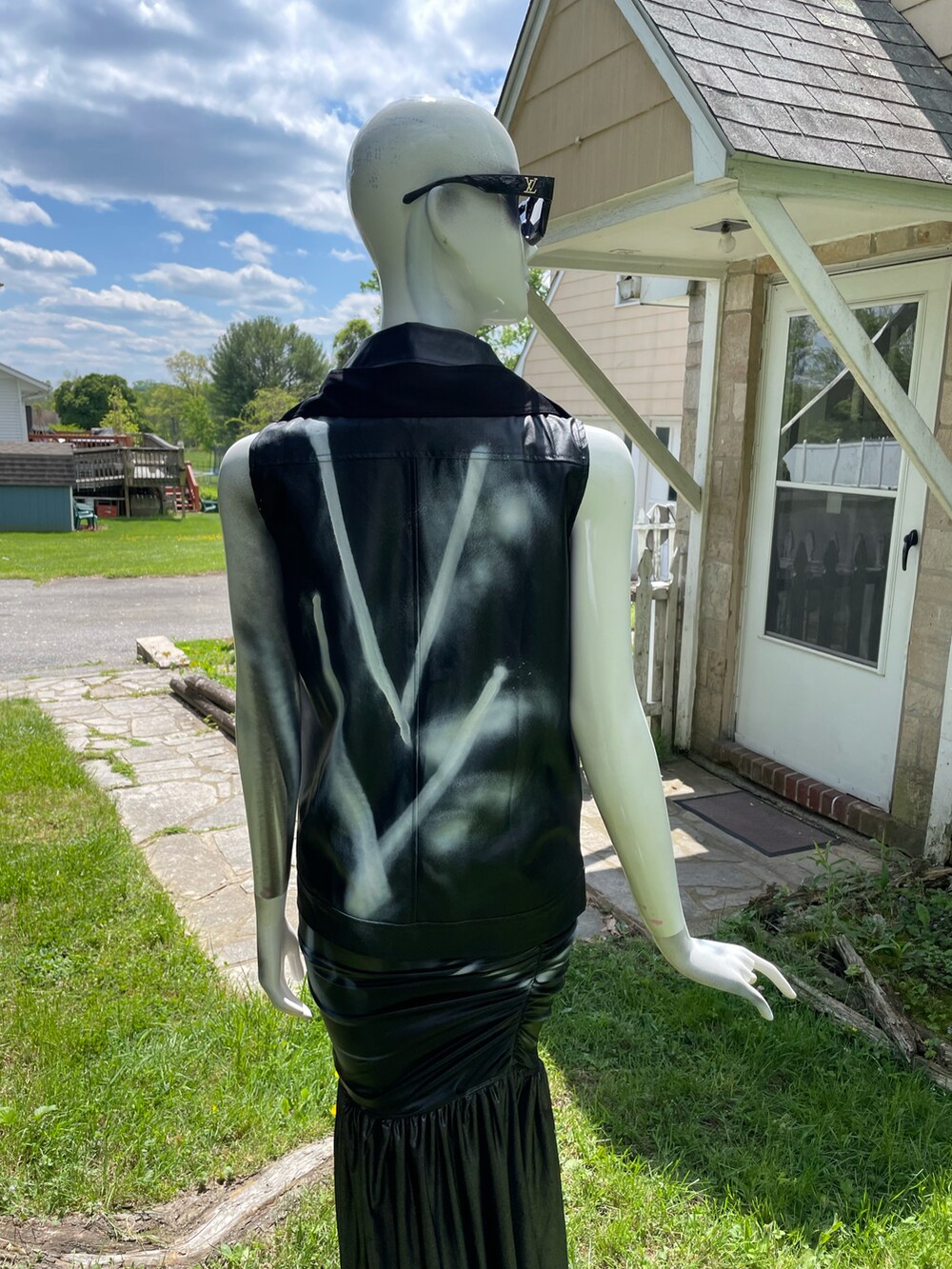 「Valenncii Ventoraのアイテム（ライダースジャケット、ブラック系）」を使った、valennciiさん（レディース・163cm）の春コーディネートの5枚目の写真