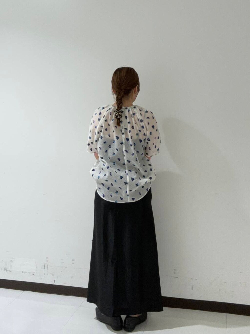 レディースの夏コーディネートの3枚目の写真