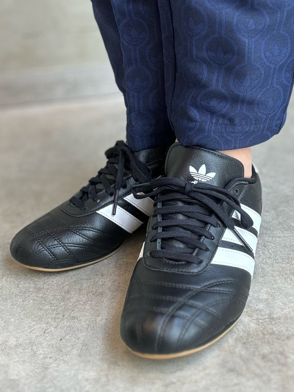 AG(アディダス オリジナルスショップ 福岡)｜adidasのスニーカー