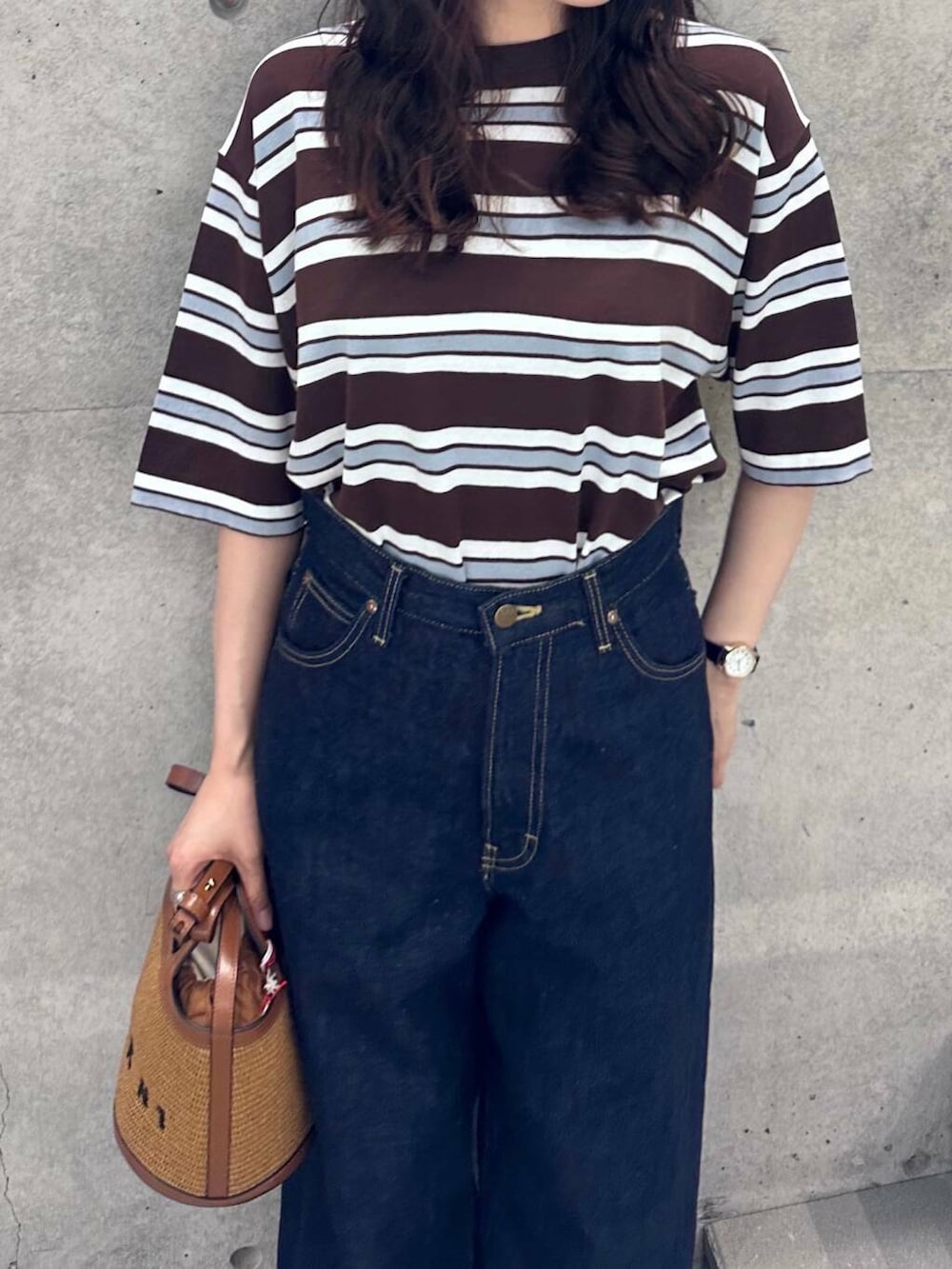 「アーバンリサーチ、lee、大人カジュアル、デニム、ニット、URBANRESEARCH、ボーダー、newbalance、高身長コーデ、オリジナル、春カラーコーデ、urbanresearchkyoto」｜「Leeの『別注』Lee101×URBAN RESEARCH　BAGGYPANTS（デニムパンツ、ブルー系）」を使った、茜Akane🍧さん（レディース・165cm）の夏コーディネートの2枚目の写真
