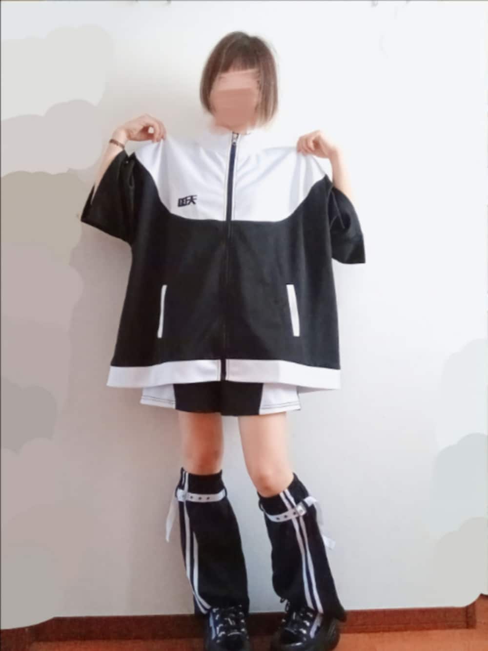 ジャージを使った「あのちゃん」のレディース人気ファッション