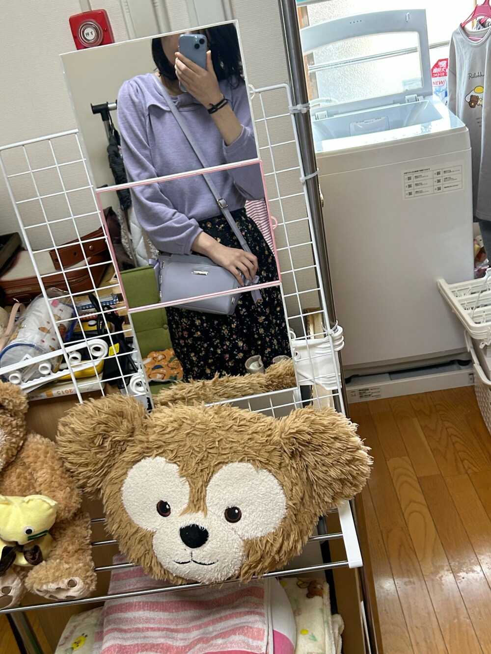 「春服デビュー宣言、おでかけコーデ、春コーデ、ラベンダー、リボントップス、リボンバッグ」|「Honeysのアイテム(トップス、パープル系)」を使った、サンサン太陽の下さん(レディース・166cm)の春コーディネートの2枚目の写真