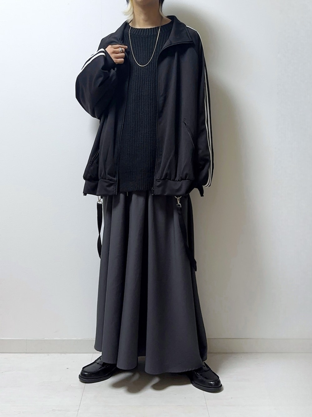 X｜KUUUPYのスラックスを使ったコーディネート - WEAR