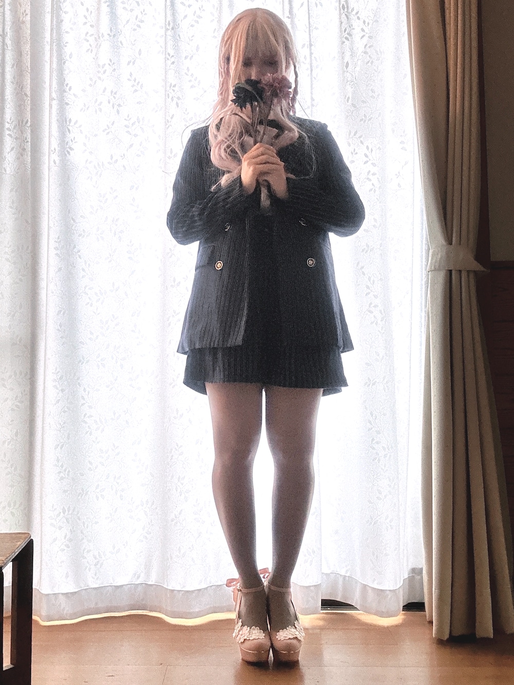「パーティーコーデ、オトナガーリー、セクシーコーデ、かわいい」｜「dazzlinのアイテム（セットアップ、ブルー系）」を使った、すずらんさん（骨格ウェーブ・レディース・162cm）の秋コーディネートの3枚目の写真