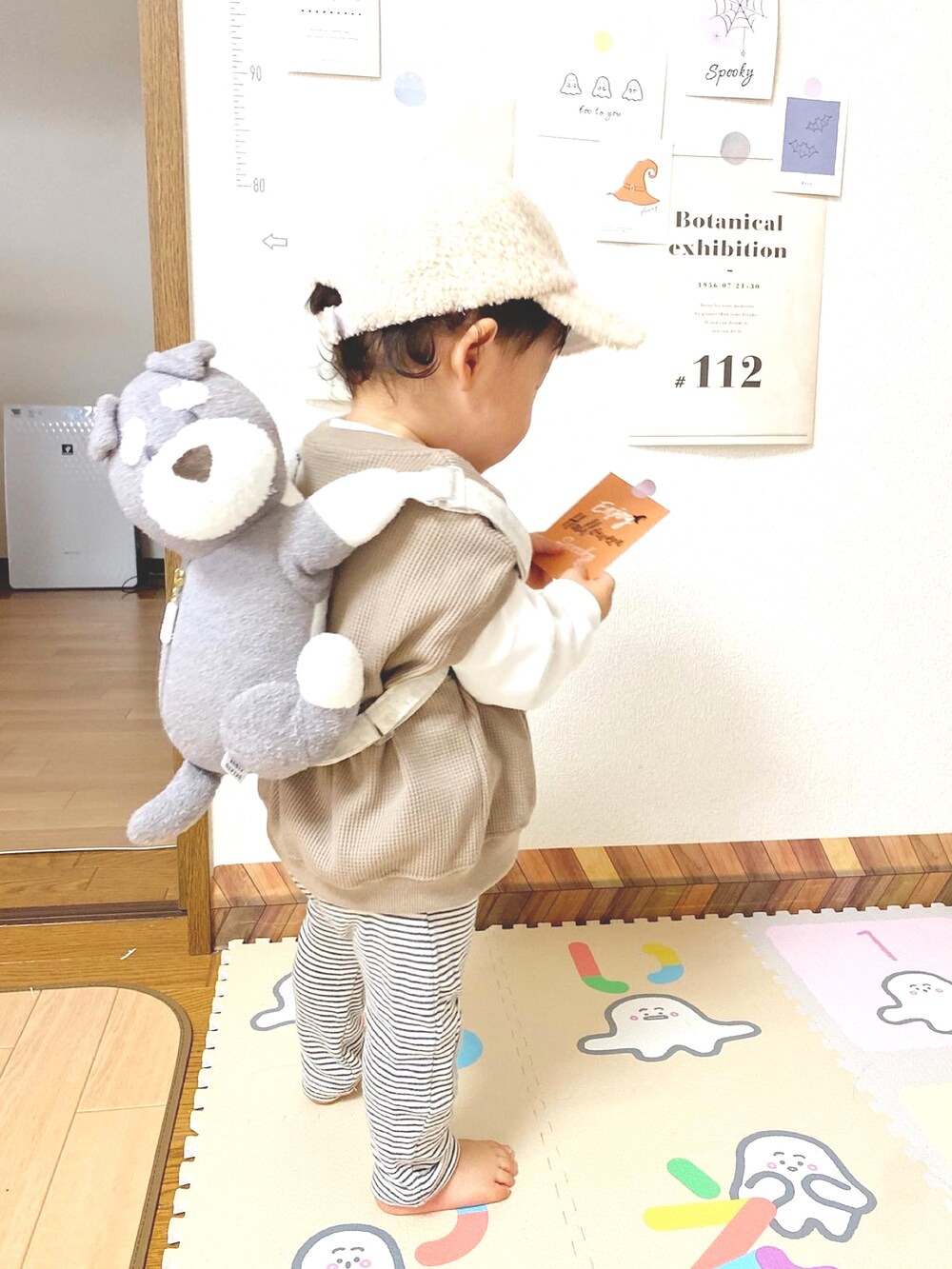 「キッズファッション、秋コーデ、1歳、秋🍁コーデ、おとこのこ、プチプラ、キッズ、キッズコーデ、むすこふく、男の子ベビー、男の子コーデ、SHEIN」｜「Birthdayのアイテム（パンツ、ホワイト系）」を使った、itmuuuuuさん（キッズ・80cm）の秋コーディネートの3枚目の写真