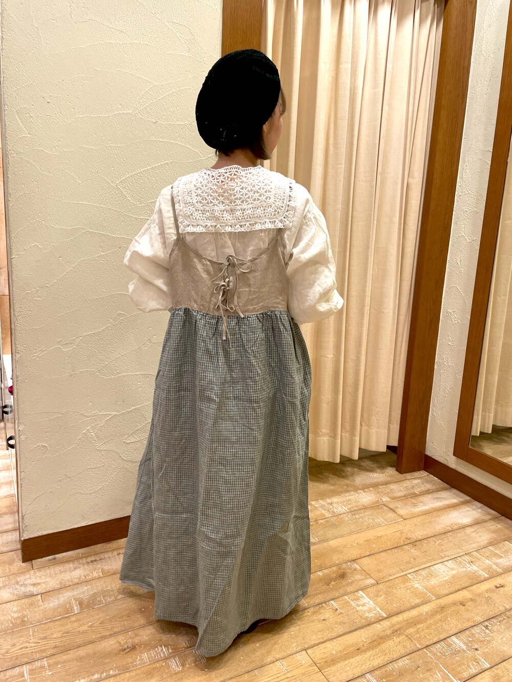 「春、低身長コーデ、おでかけコーデ、kazumiコラボ、Samansa Mos2、ナチュラル」｜「Samansa Mos2のアイテム（シャツ/ブラウス、ホワイト系）」を使った、minimamuhayashiさん（レディース・146cm）の冬コーディネートの3枚目の写真