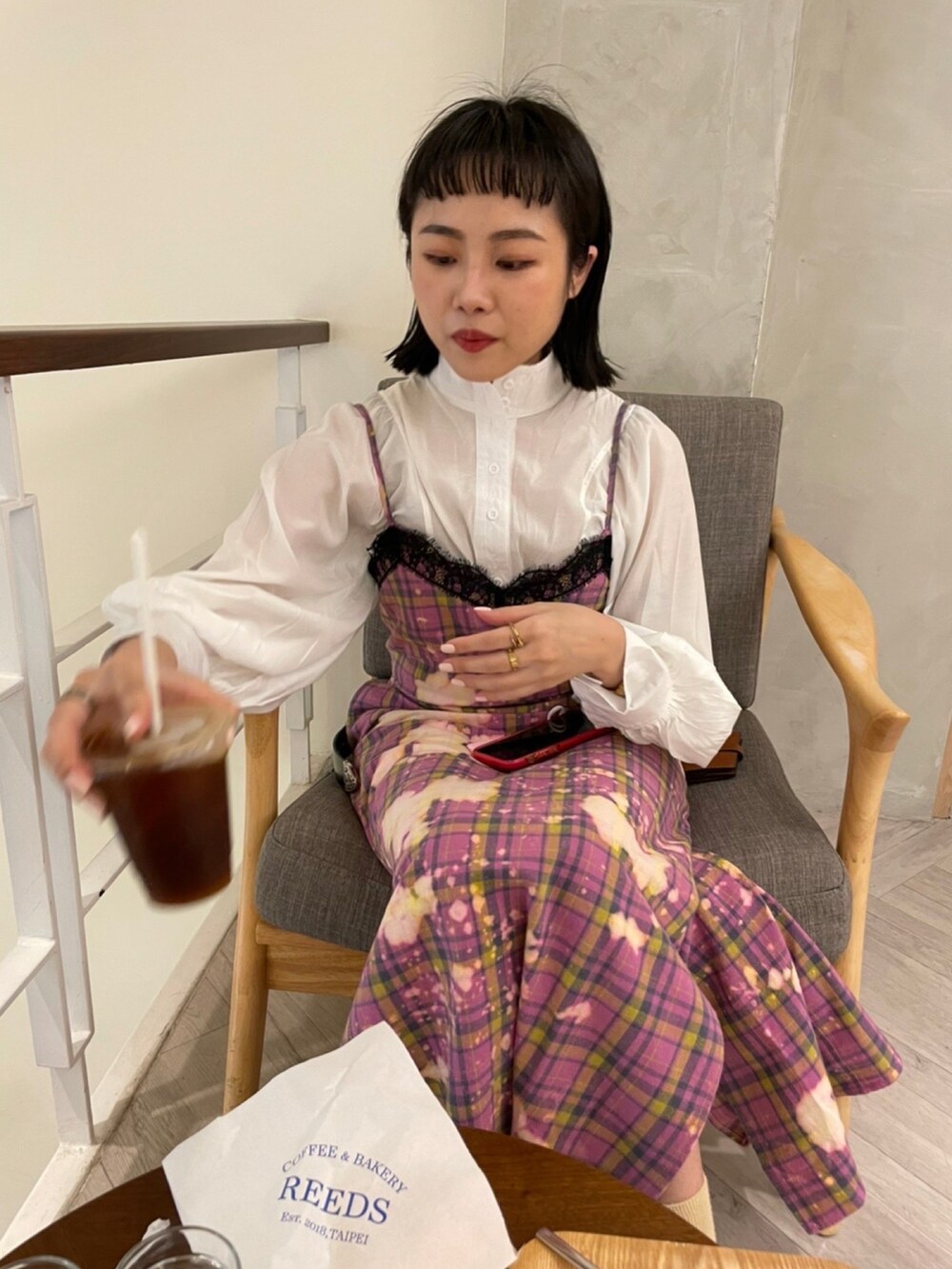 「X-girlのアイテム（ジャンパースカート、ピンク系）」を使った、❃✾Annie✾❃さん（レディース・158cm）の春コーディネートの2枚目の写真