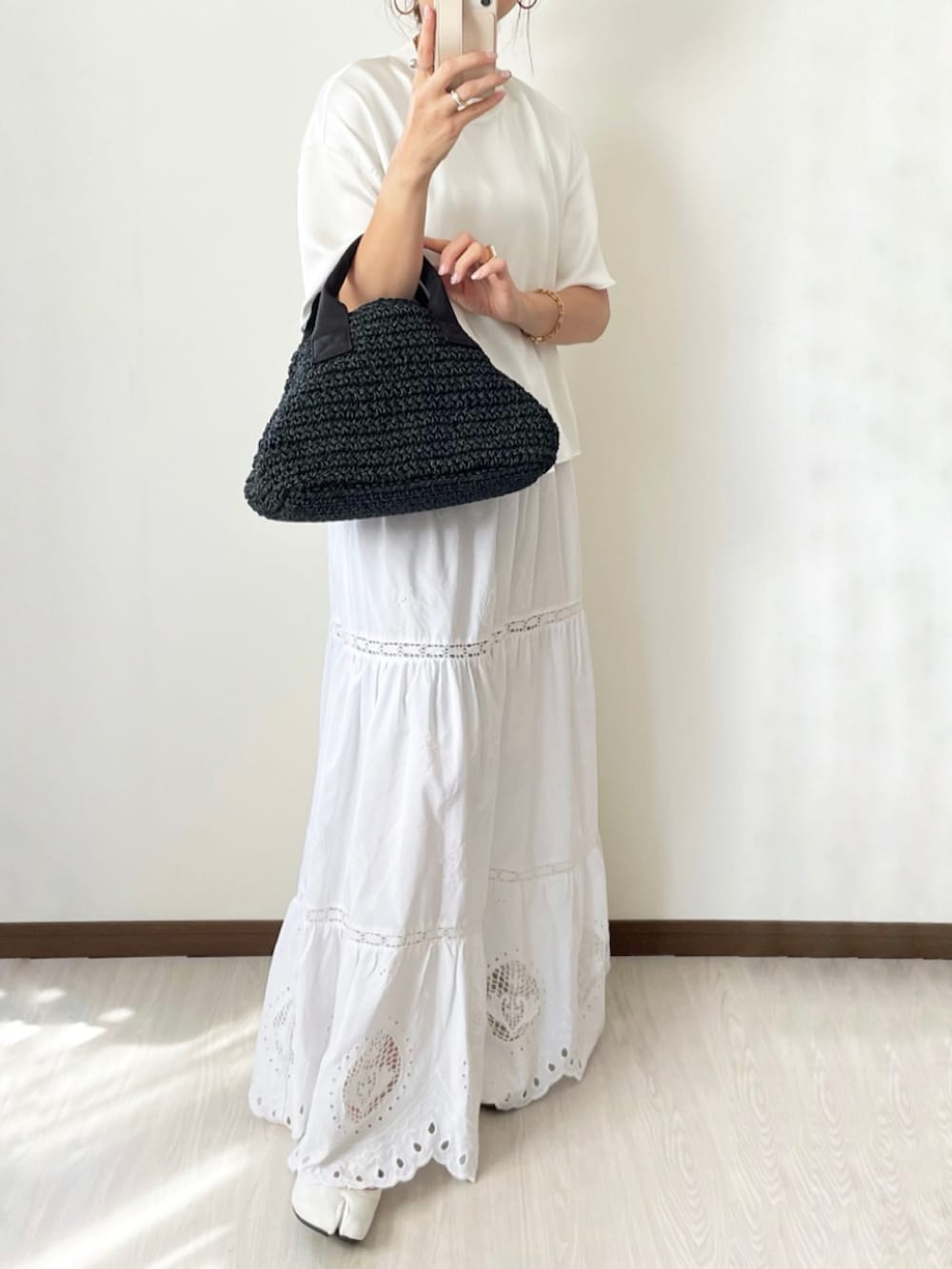 「HAYNIの【HAYNI / ヘイニ】 2wayかごバッグ トート ショルダーバッグ ガブカM（A/細ショルダー）（ショルダーバッグ、ブラック系）」を使った、kaochocoさん（レディース・161cm）の春コーディネートの4枚目の写真