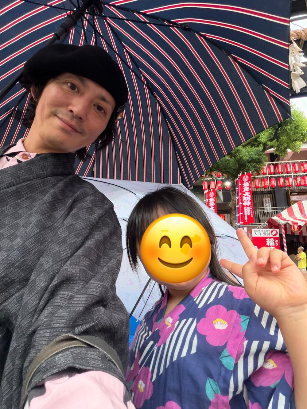 その他のシャツ/ブラウス、レッド系のブーツ、ゴールド系のアクセサリーを着用したメンズの夏コーディネートの5枚目の写真