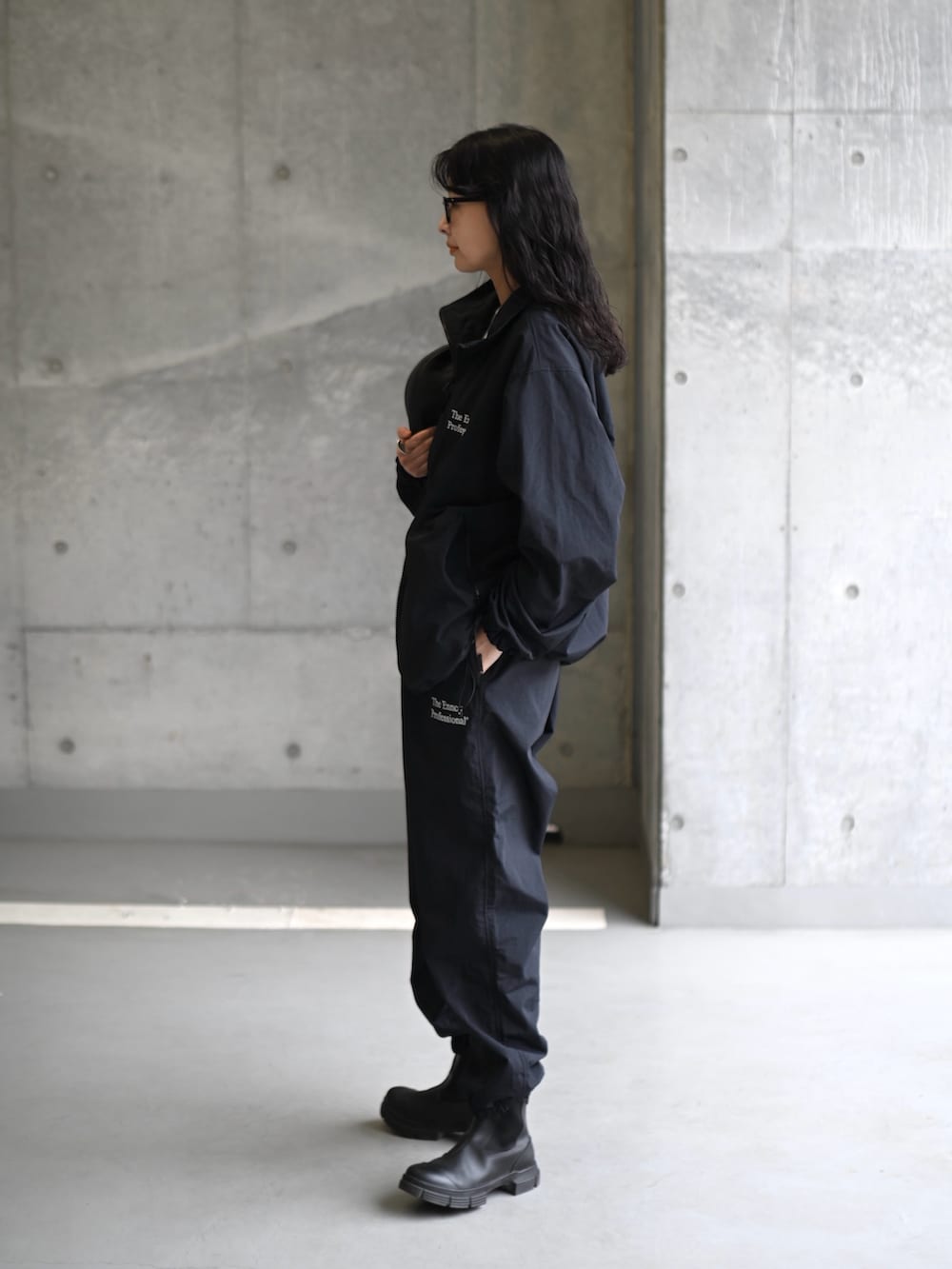 MARIKO｜ENNOYのナイロンジャケットを使ったコーディネート - WEAR