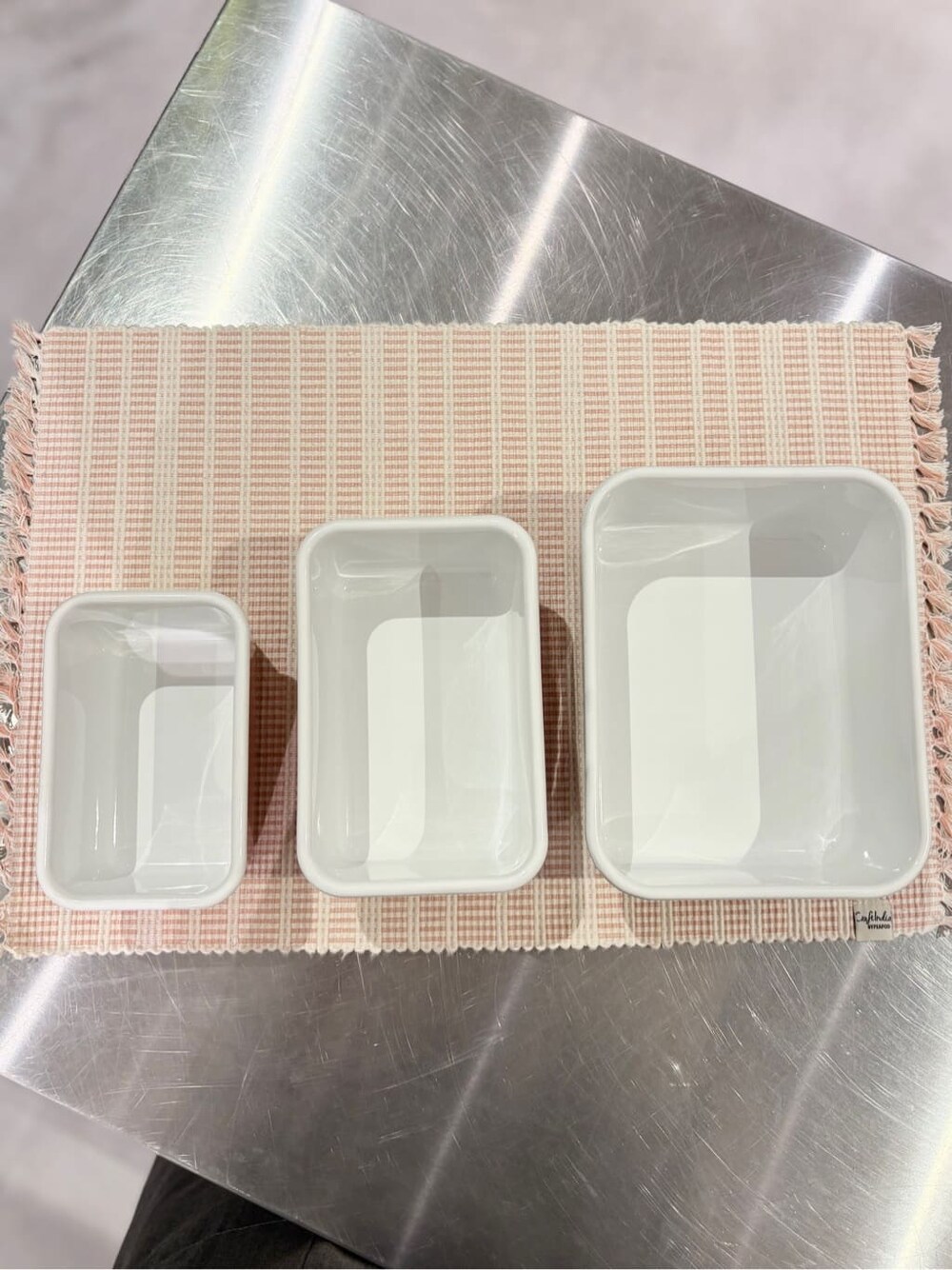 その他のキッチンツール、その他のキッチンツール、その他のキッチンツールを着用したレディースの春コーディネートの2枚目の写真