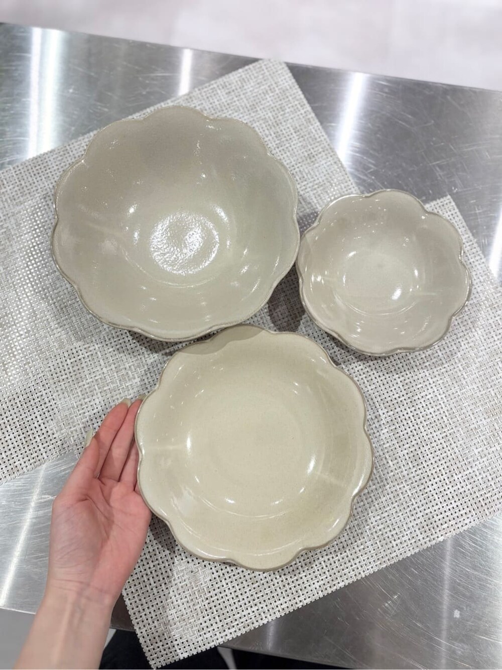 その他の食器、その他の食器、その他の食器を着用したレディースの冬コーディネートの2枚目の写真