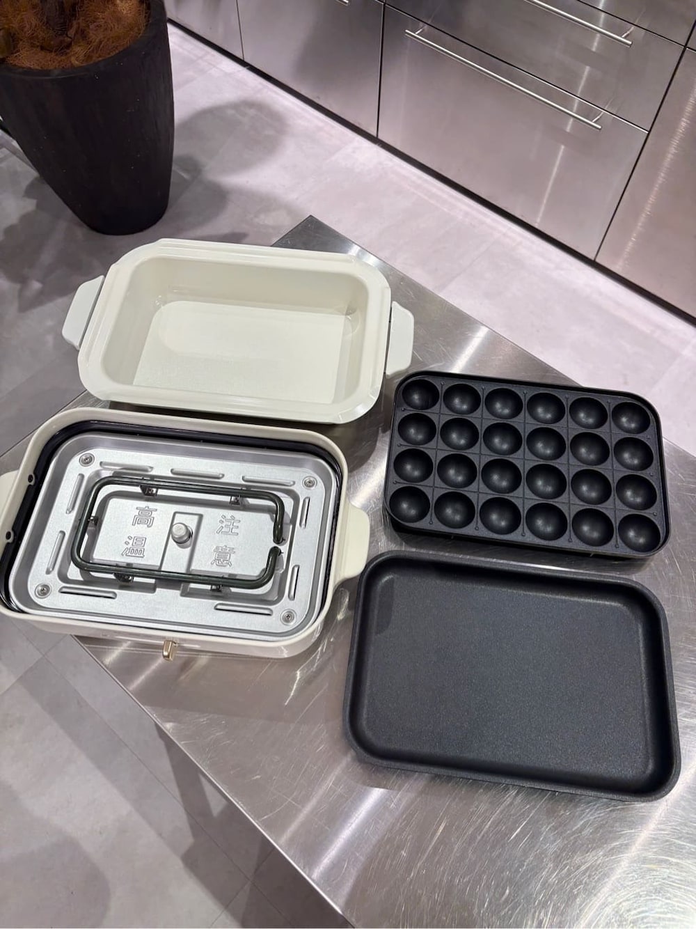 その他のキッチン家電、その他のキッチン家電を着用したレディースの冬コーディネートの3枚目の写真