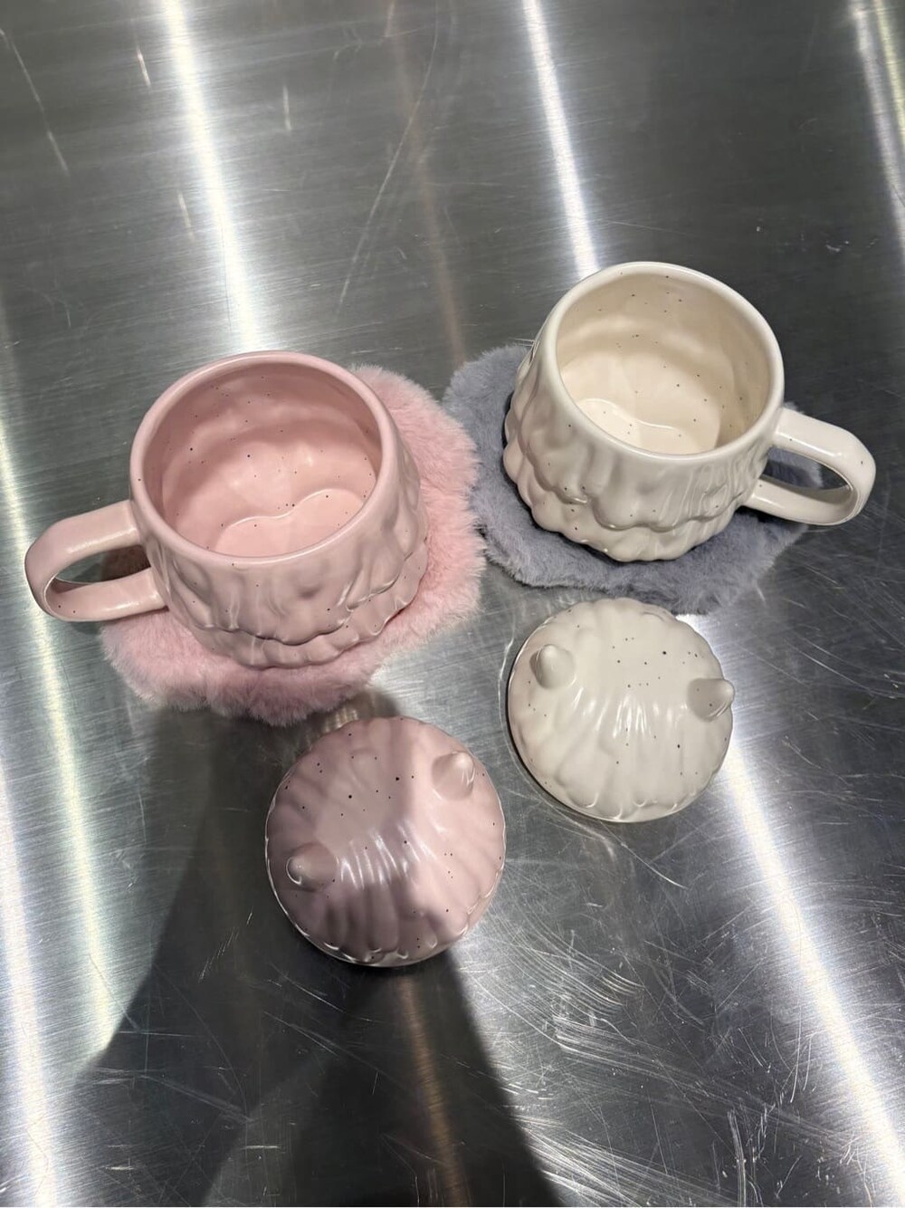 その他のグラス/マグカップ/タンブラー、その他のグラス/マグカップ/タンブラー、その他のランチョンマット/テーブルウェアを着用したレディースの冬コーディネートの3枚目の写真