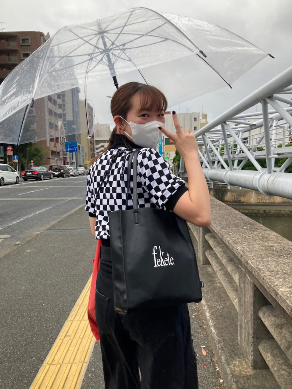 「jouetie、10」｜「jouetieのブロックチェックニット（ニット/セーター、ブラック系）」を使った、アスカスさん（レディース・163cm）の秋コーディネートの2枚目の写真