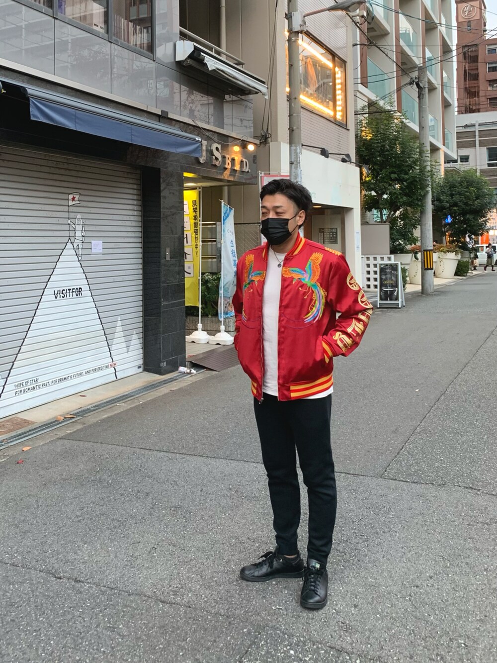 「秋冬コーデ、休日コーデ、スタジャン、スカジャン、スタンスミス、スウェット、スキニー、ヤンキー、adidas、HOUSTON、eternity、不良風」｜「ETERNITYのアイテム（スタジャン、レッド系）」を使った、KAZU-KUNさん（メンズ・180cm）の冬コーディネートの2枚目の写真