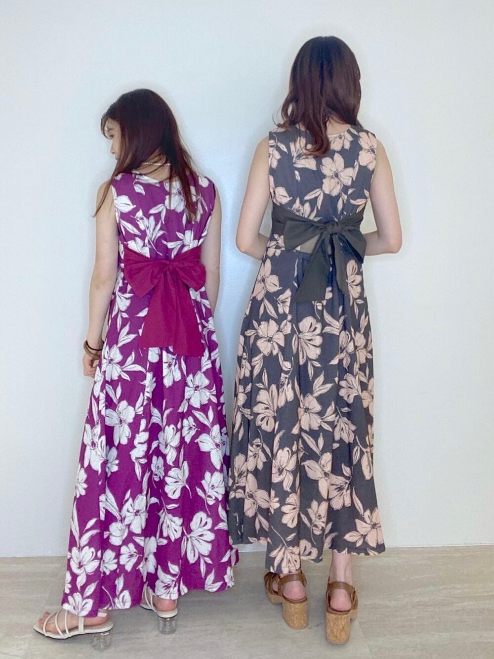 「真夏のアクティブスタイル、花柄、ワンピース、花柄ワンピース、夏コーデ、ラクチンコーデ、大人女子、ワンピーススタイル、ロングワンピース」｜「AndemiuのアートフラワーAラインワンピース344004（ワンピース、ピンク系）」を使った、くまりなさん（レディース・150cm）の夏コーディネートの3枚目の写真