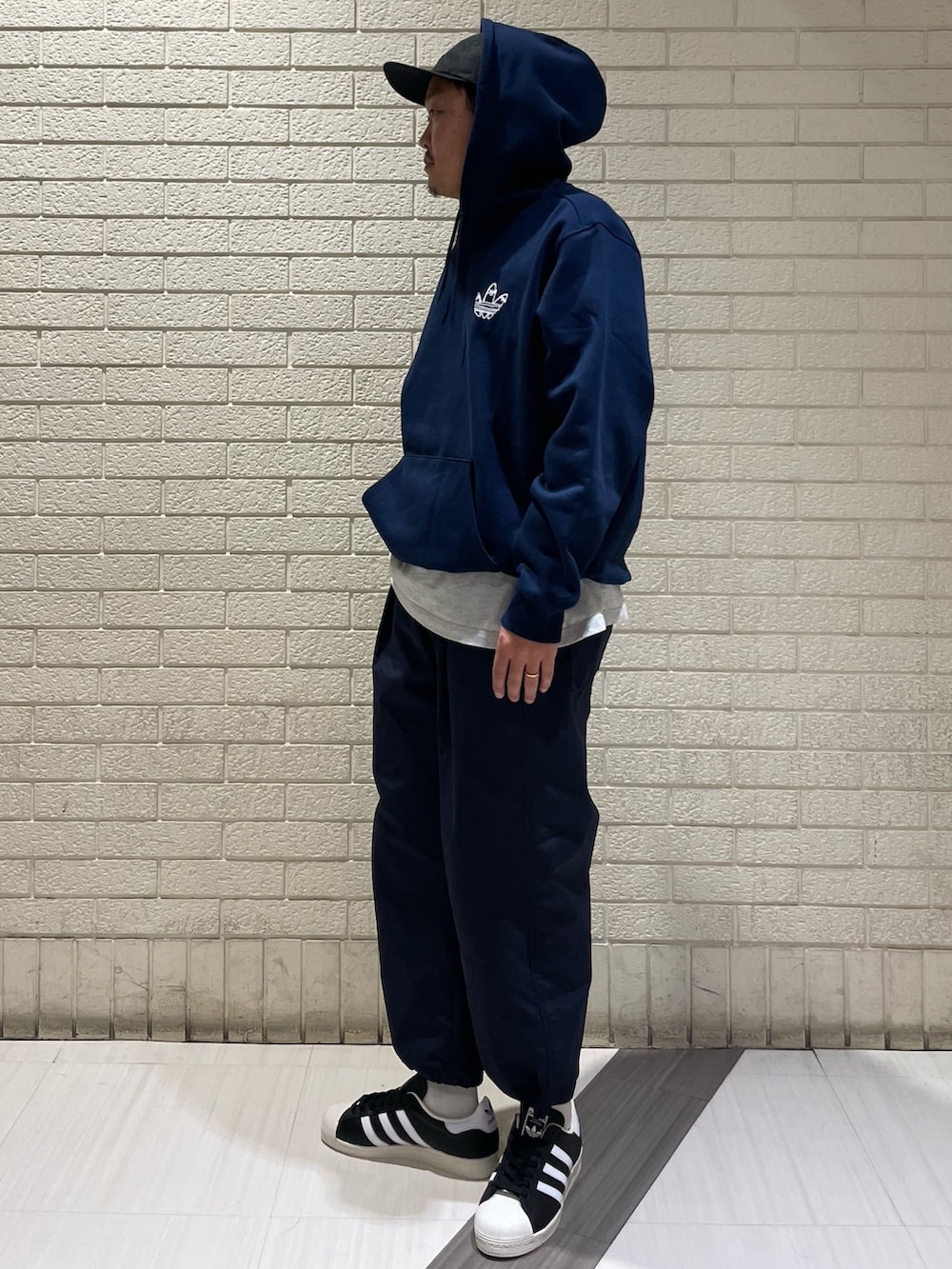 ヘンリー・ジョーンズ グラフィックパーカー、スーパースター 82