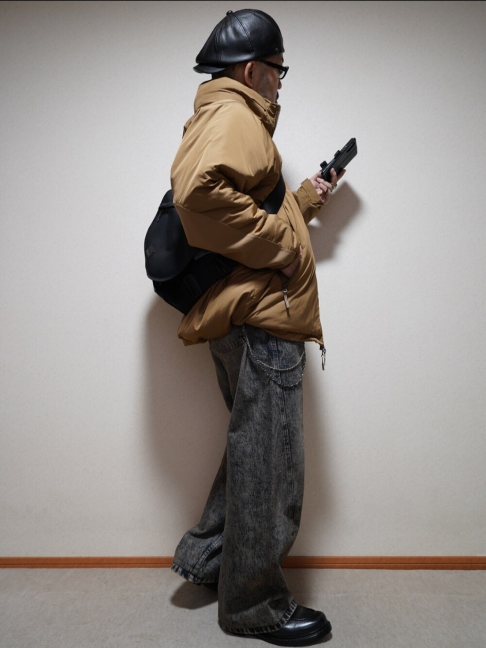 メンズの秋コーディネートの4枚目の写真