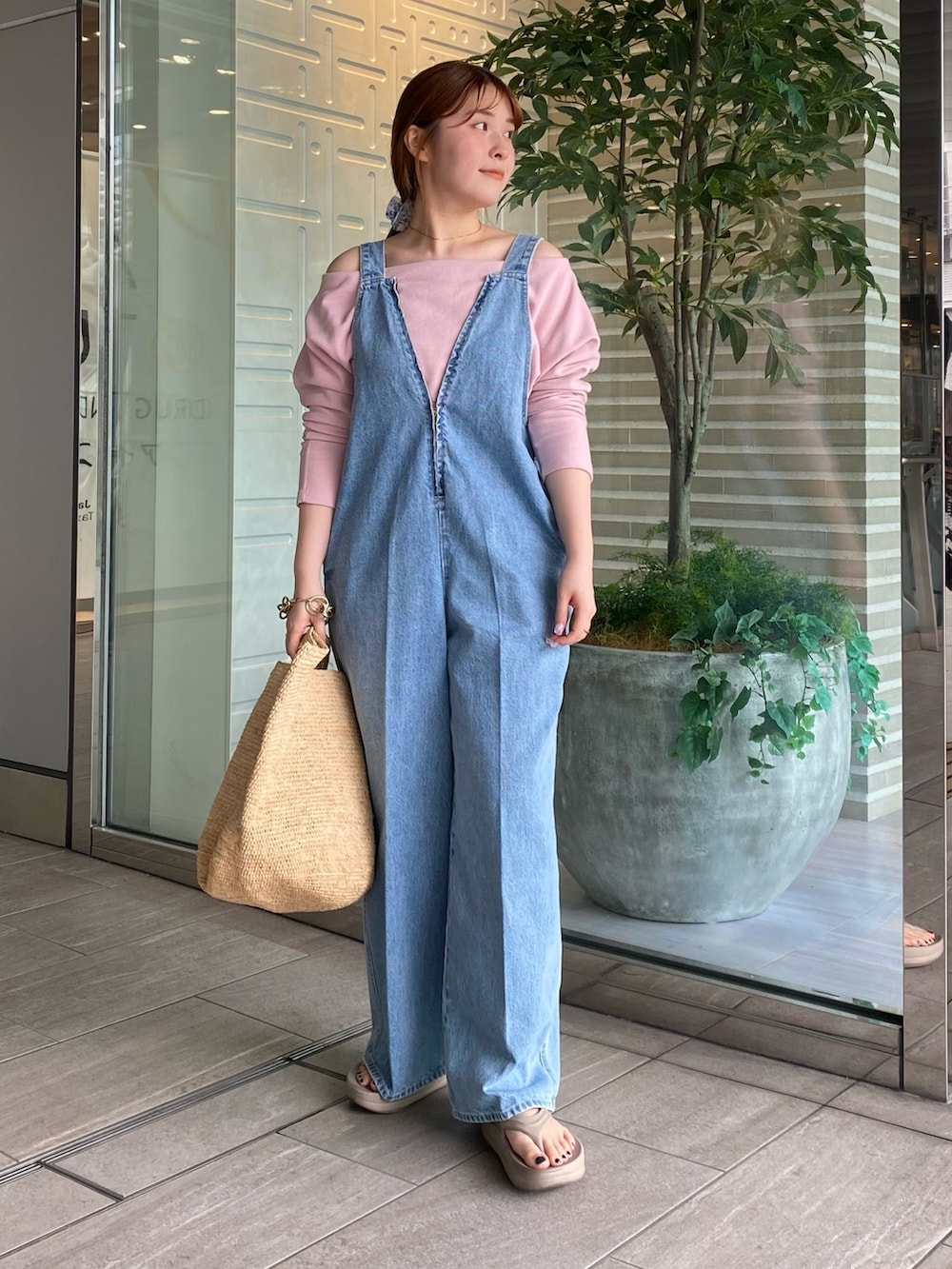 Hinako Sato(DouDouアミュプラザ博多店)｜DouDouのサロペット 