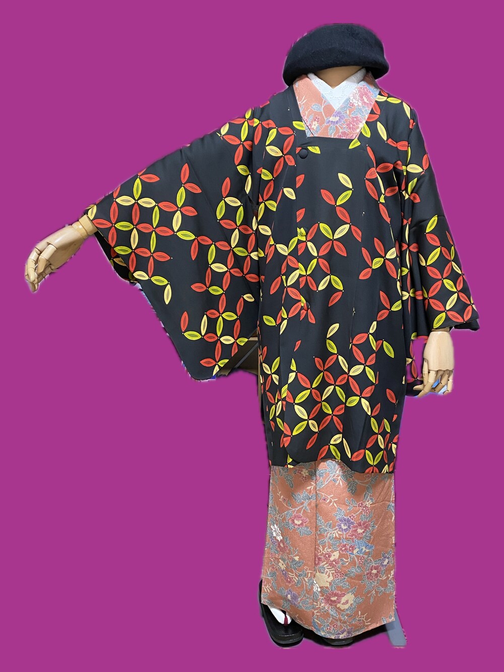 「うさこまちゃん、うさぎ小町、着物、着物女子、半幅帯、ハンドメイド、道行コート、甥っ子、パッと着替え、お疲れ様」｜「うさぎ小町のアイテム（着物、ピンク系）」を使った、mainichi_kimonoさん（レディース・152cm）の冬コーディネートの2枚目の写真