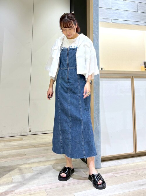 切り替えデニムキャミワンピース 992085を使ったショップスタッフの