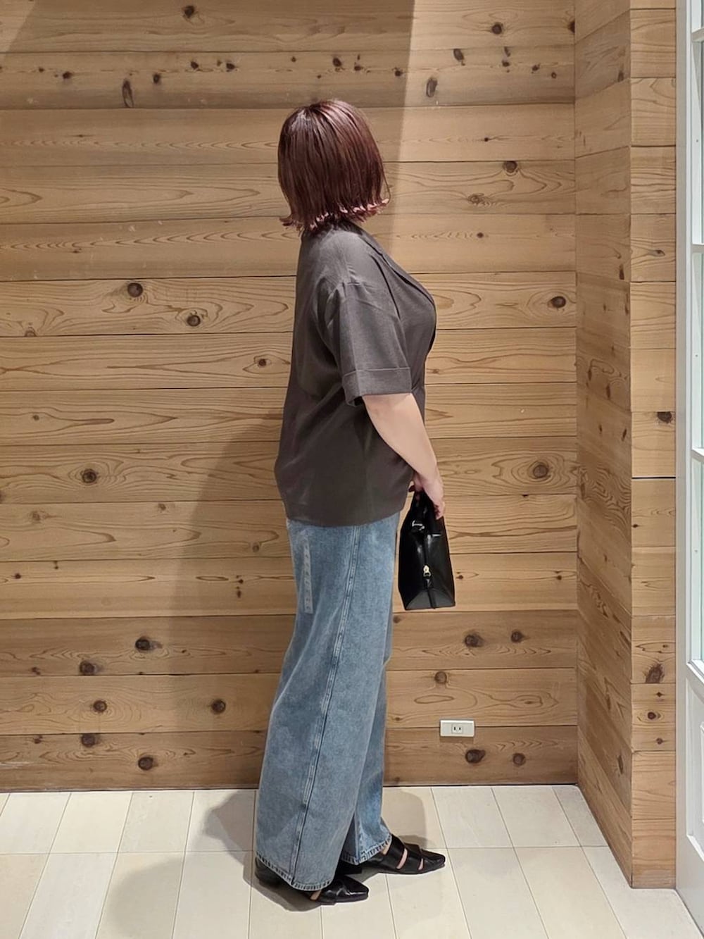 「夏コーデ、体型カバー、若見え、着痩せ・細見え、GOOD DENIM_GLOBAL WORK、セールコーデ」｜「GLOBAL WORKのGOODデニムバギーパンツ/118365（デニムパンツ、ブルー系）」を使った、テソ子さん（レディース・162cm）の夏コーディネートの2枚目の写真