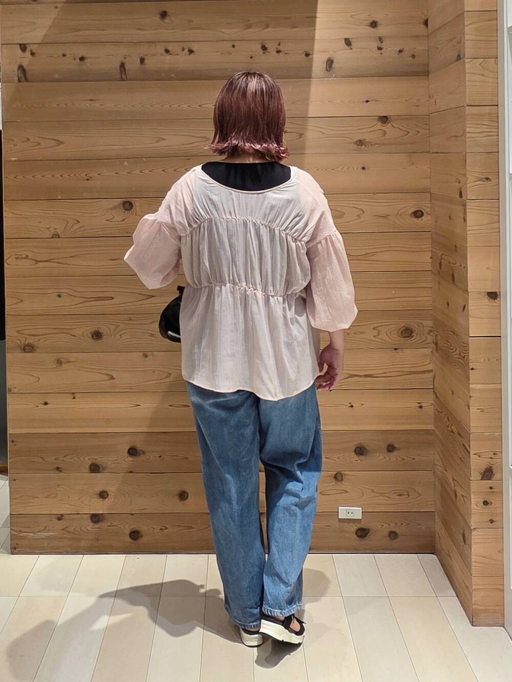 「体型カバー、若見え、着痩せ・細見え、GOOD DENIM_GLOBAL WORK、セールコーデ、新作」｜「GLOBAL WORKのGOODデニムバギーパンツ/118365（デニムパンツ、ブルー系）」を使った、テソ子さん（レディース・162cm）の夏コーディネートの3枚目の写真