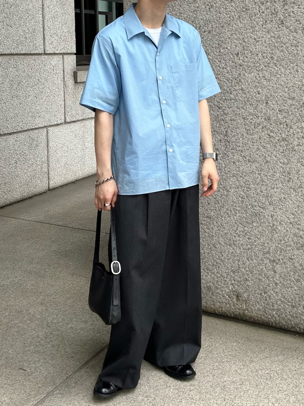 すと｜AURALEEのシャツ/ブラウスを使ったコーディネート - WEAR