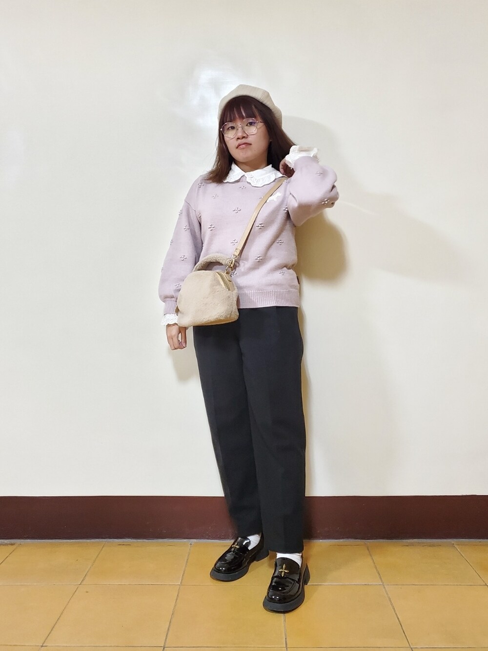 「春服デビュー宣言、ootd、復古、大人カジュアル、低身長、大人女子」｜「Scottish Houseのアイテム（ニット/セーター、パープル系）」を使った、呱呱🍯さん（レディース・152cm）の春コーディネートの2枚目の写真
