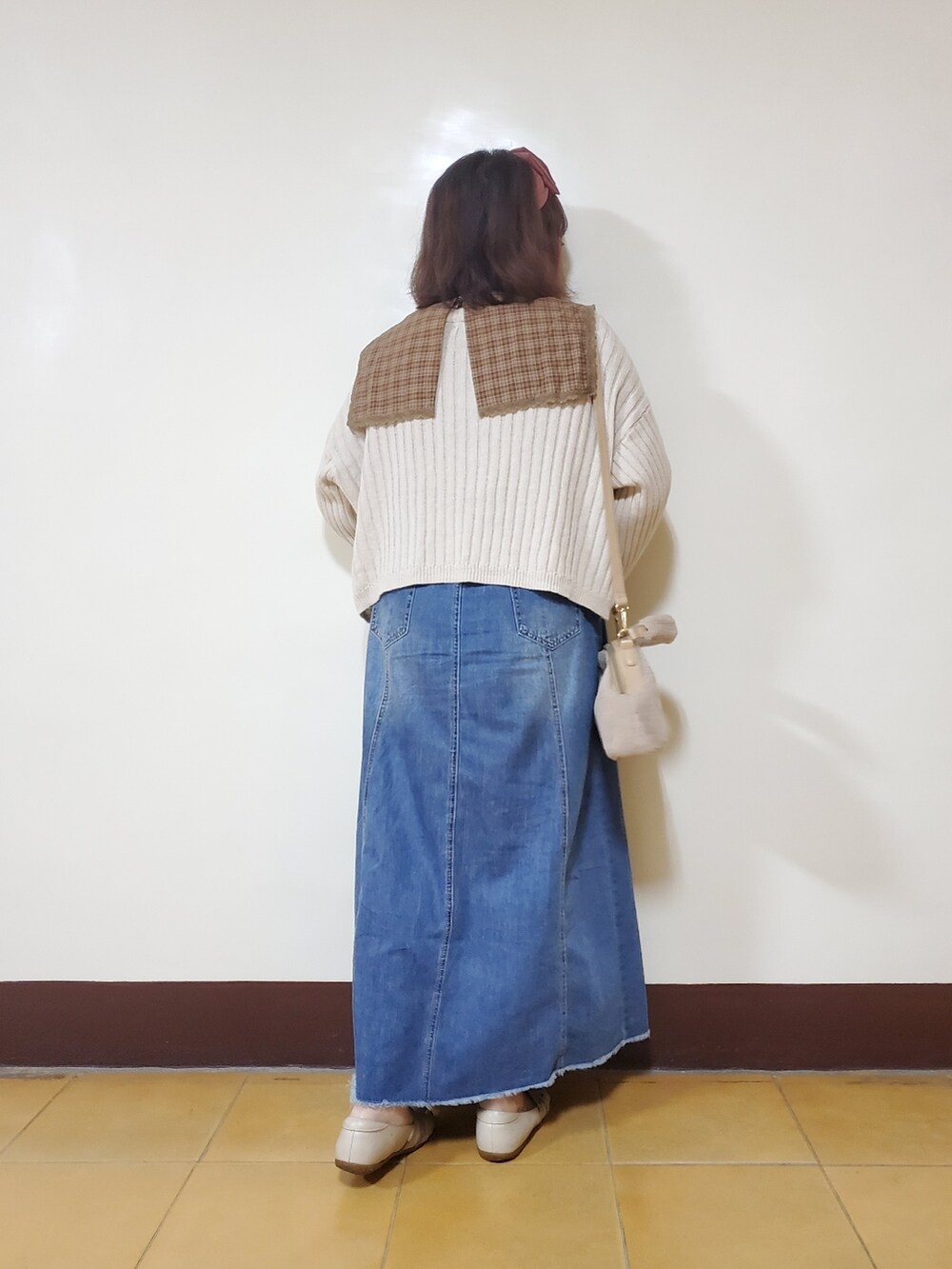 「秋冬コーデ、冬コーデ、大人カジュアル、大人女子、休閒、低身長、低身長コーデ」｜「ehka sopoのチェック柄レース衿ブラウス（シャツ/ブラウス、イエロー系）」を使った、呱呱🍯さん（レディース・152cm）の冬コーディネートの4枚目の写真