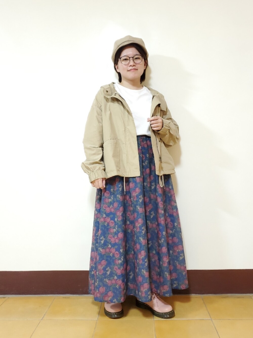 「新星WEARISTAにエントリー、ootd、街頭穿搭、復古、休閒、大人カジュアル、大人コーデ、低身長、低身長女子」｜「earth music&ecologyの3wayマウンテンパーカー ＊（マウンテンパーカー、ベージュ系）」を使った、呱呱🍯さん（レディース・152cm）の冬コーディネートの3枚目の写真